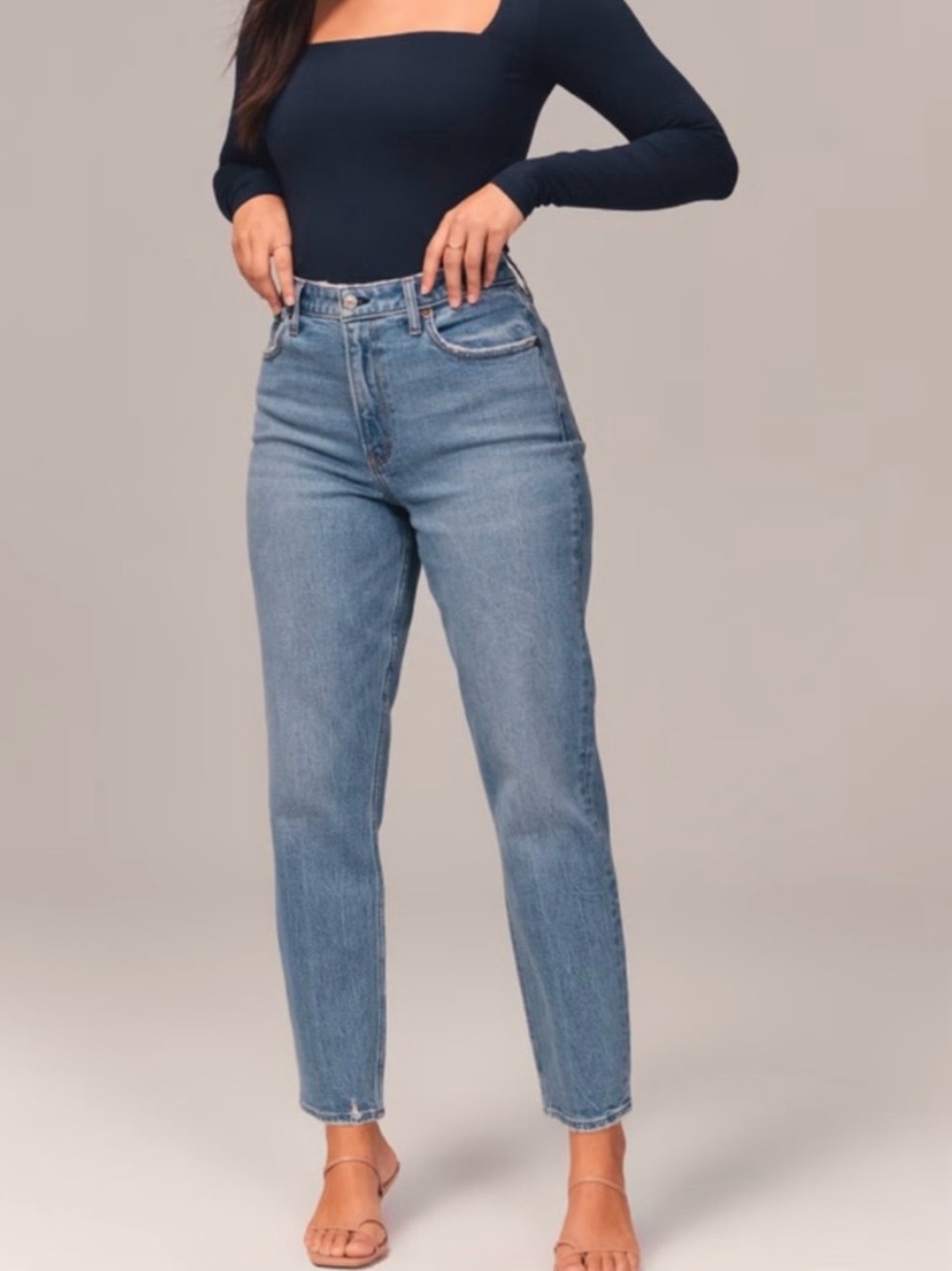 The Mom High-Rise Abercrombie Jeans 29/8